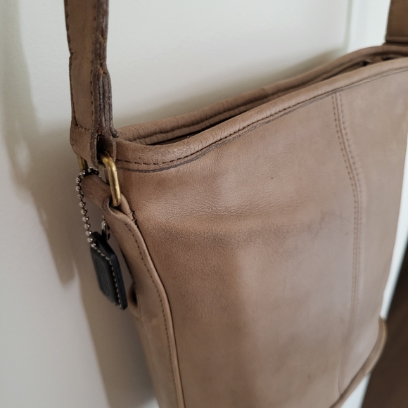 Vintage Coach Bucket Bag 4831 Bleeker - Picture 9 of 14